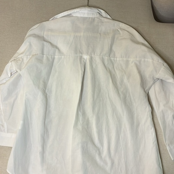 Classic White Casual Button Down Shirt - Picture 4 of 6